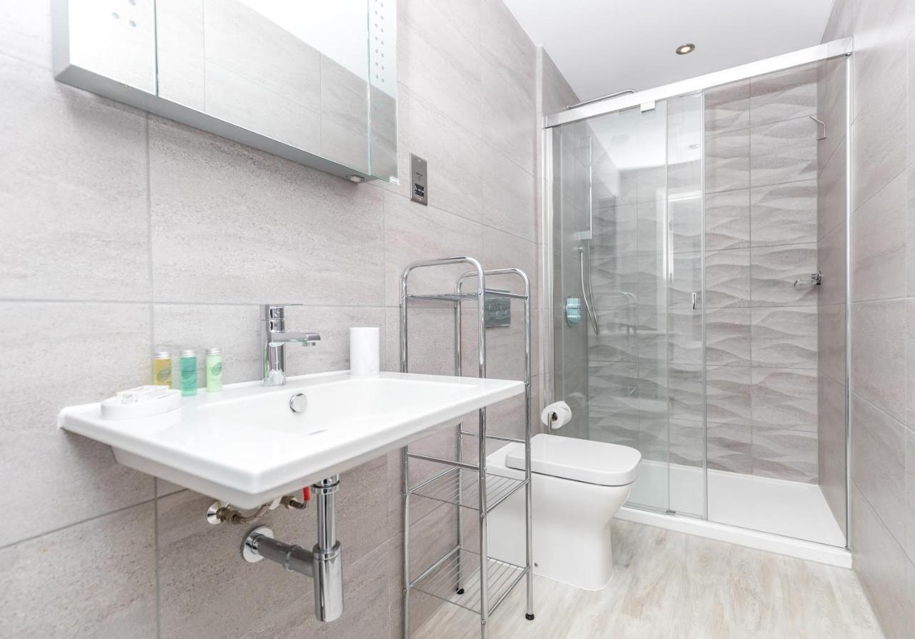 11 Waterstone House Apartment Тенби Екстериор снимка