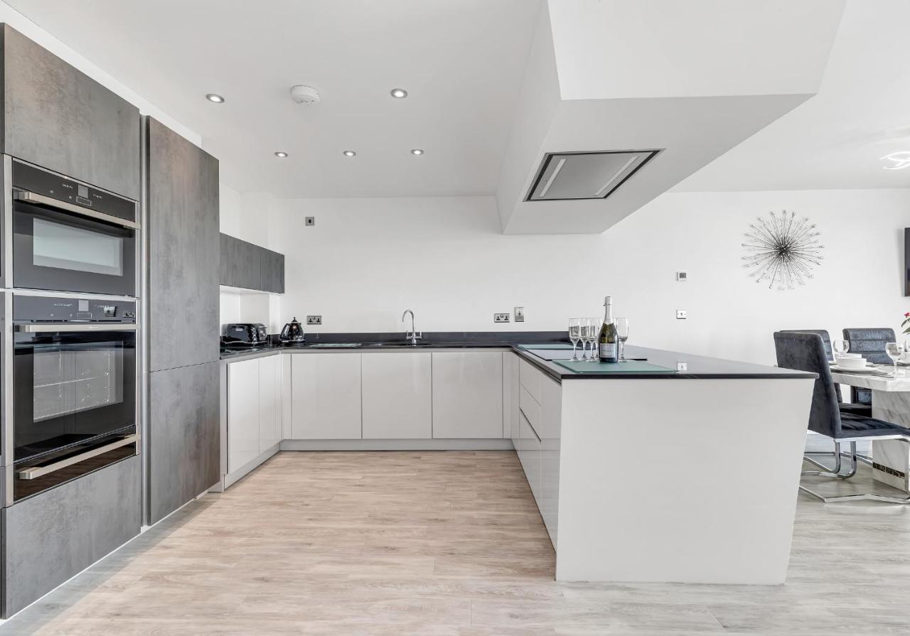 11 Waterstone House Apartment Тенби Екстериор снимка